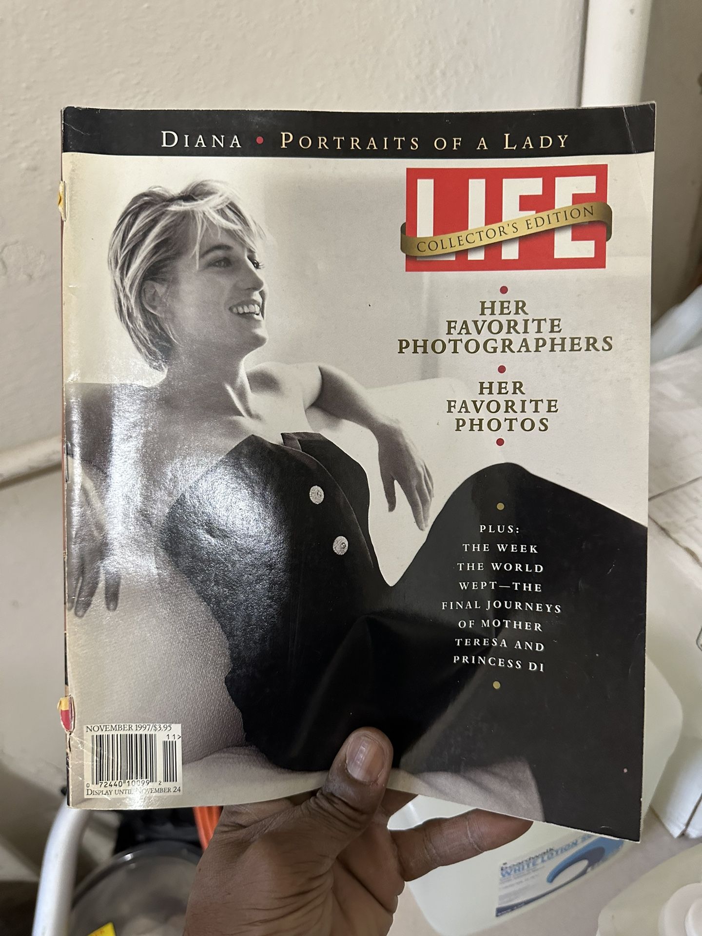 Antique Magazine