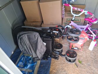 Semi brand new jeep stroller hardly used
