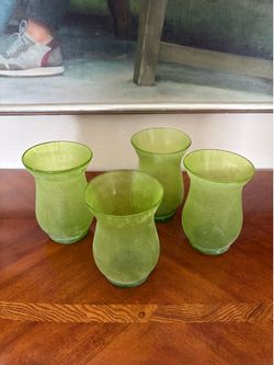 Set of 4 vases