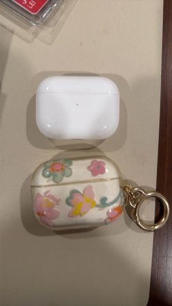 AirPod pros 2nd and 1st gen used