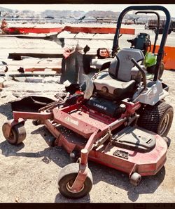 2023 Exmark Lazer Z Zero-Turn Lawn Mower