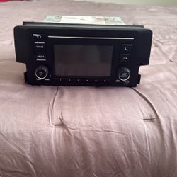 Stock 2017 Honda Civic Stereo 