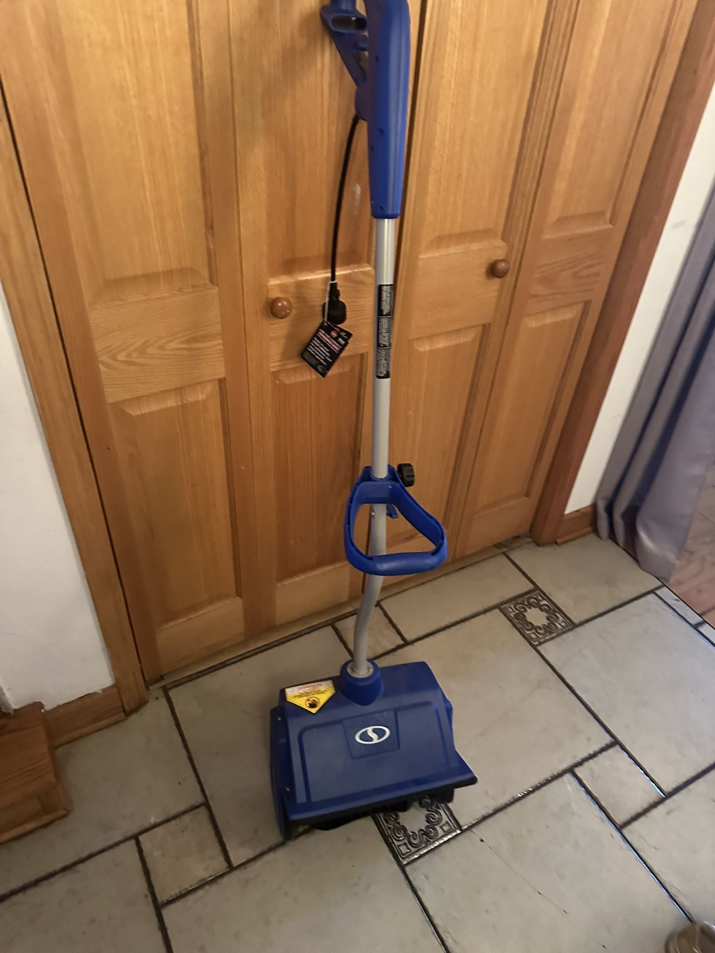 Snow Thrower Electric