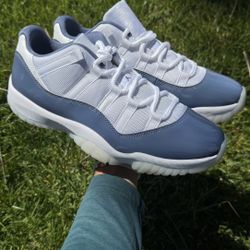 Jordan 11 Low 