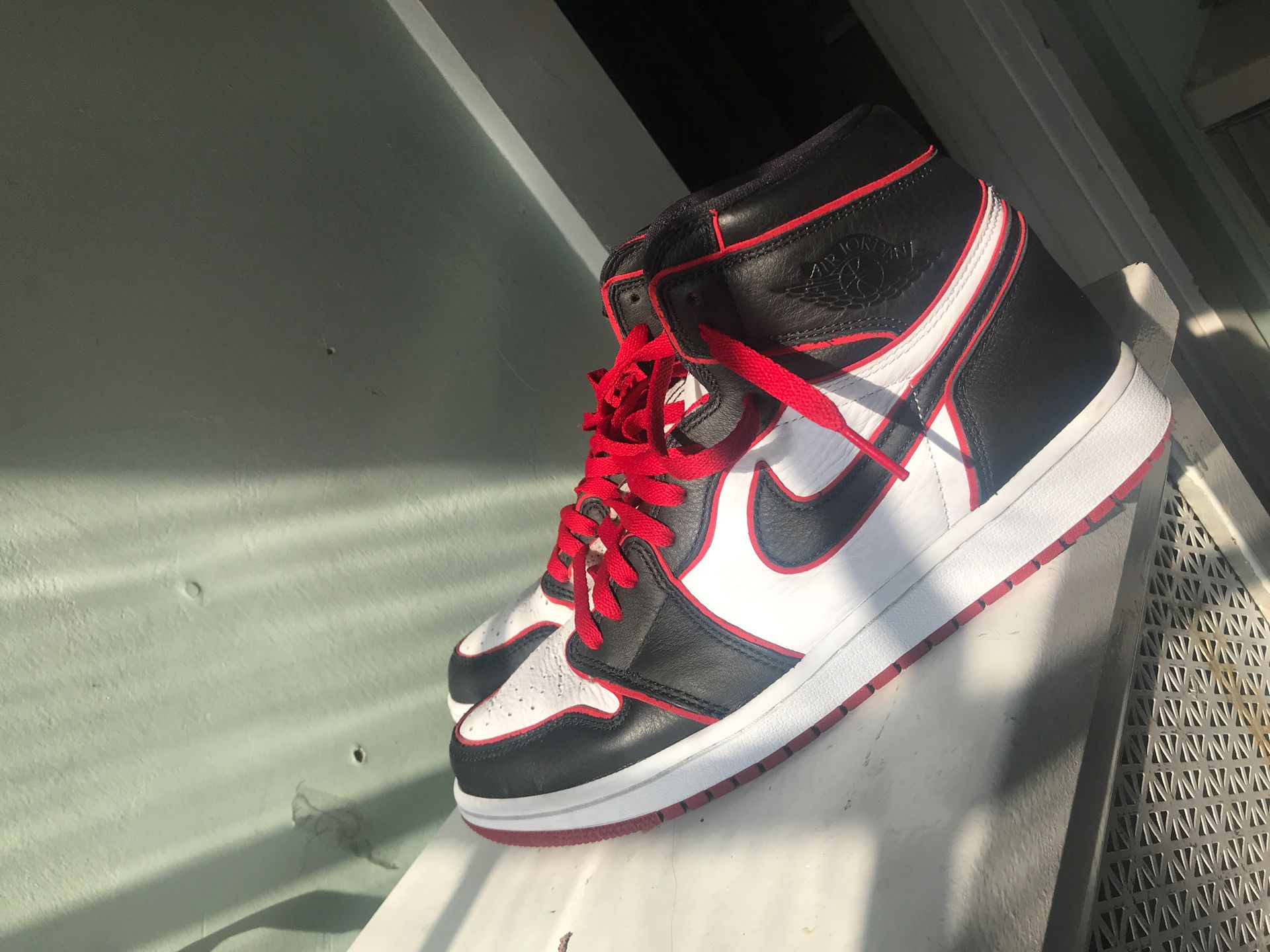 Bloodline Jordan 1