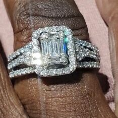 Zales 2k White Gold Diamond Ring
