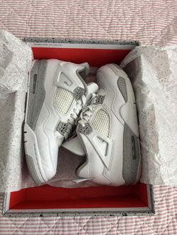 Jordan 4s