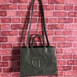 MEDIUM Leaf Green Telfar Bag. 