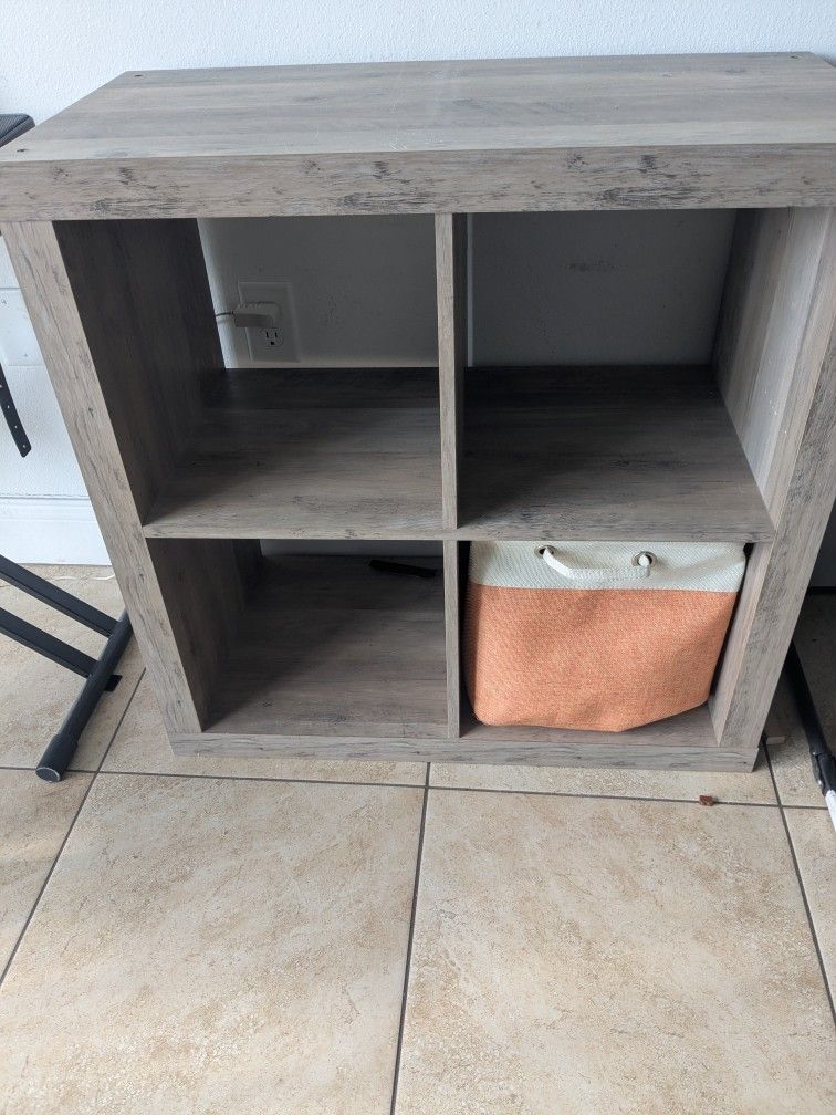 Storage Cube  And Basket 
