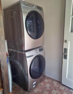 Samsung Front-Load Washer and Dryer Set