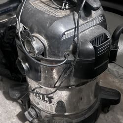 Dewalt Shop Vac