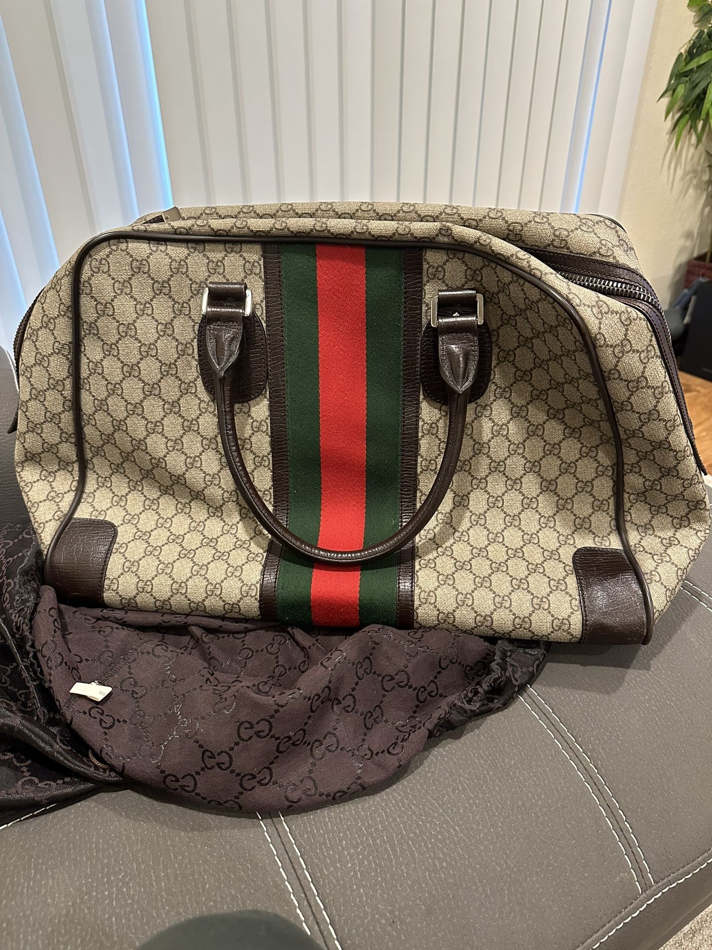 Gucci Duffle Bag 
