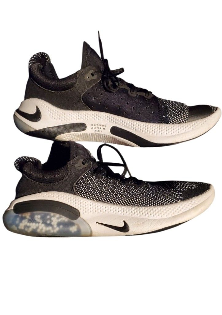 Nike Women's Run Flyknit Running Shoes Size 9.5