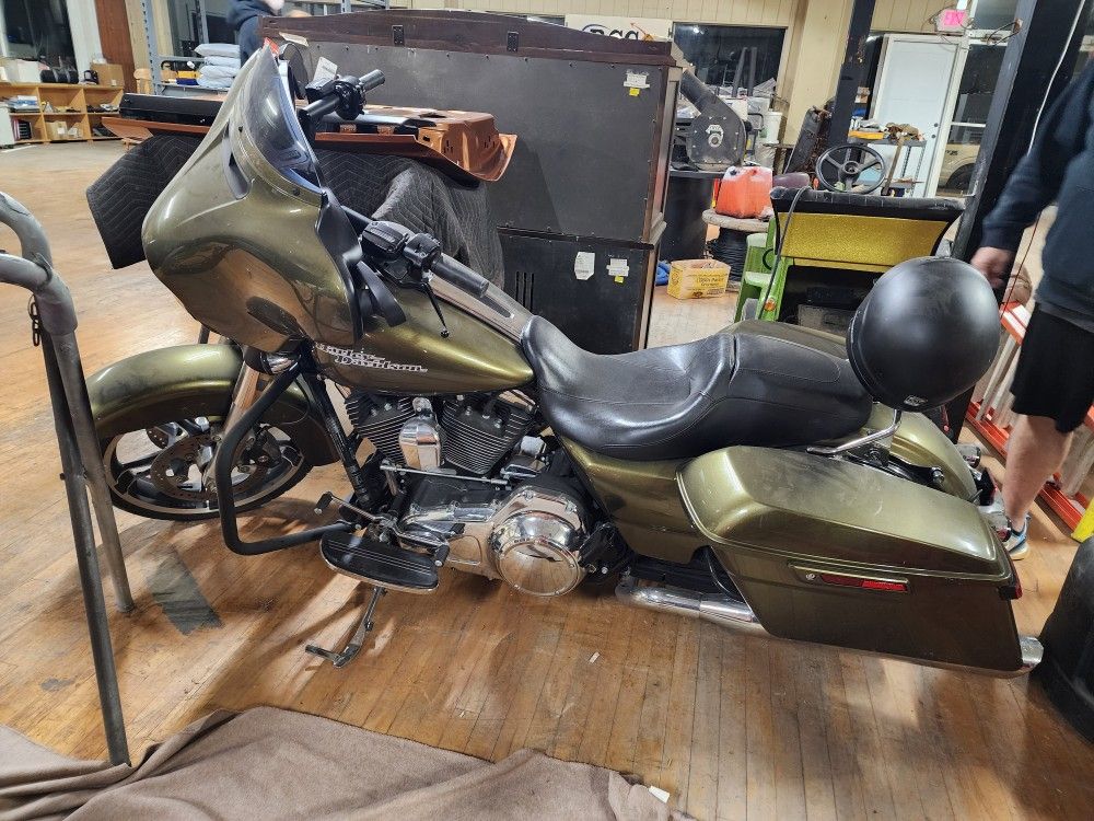 2016 HARLEY-DAVIDSON STREET GLIDE 035201mi