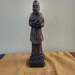 Brown Wooden Statue Figurine 10" 

10" Tall
Pre Owned 
Good Condition 