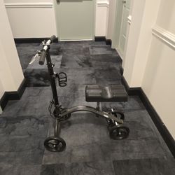 Knee Scooter