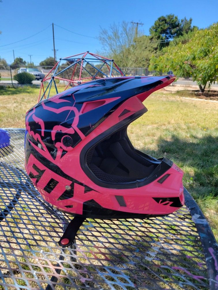 Youth SMALL Dirt Bike Helmet