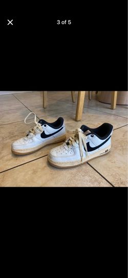 Nike Air Force 1 Low unisex us size 5.5