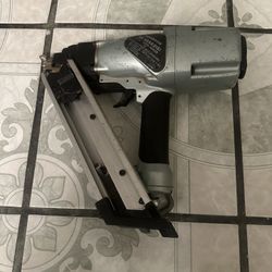Metabo HPT 2-1/2 GUN ONLY