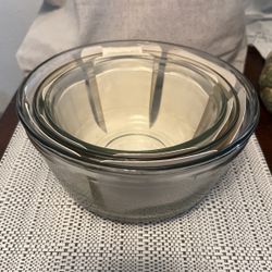 Three Glass Bowls. Microwave, Conventional Oven. 1 Quart 1L, 1.5 Quart 1.5 L, and 2.5 Quart 2.5 L.