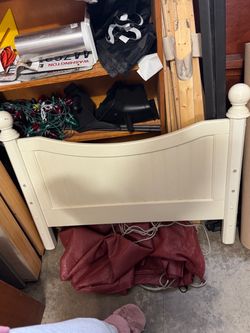 Twin bed frame