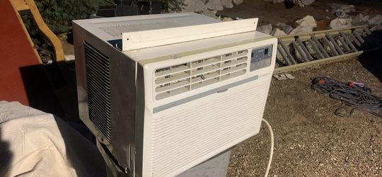 Daewoo Window Air Conditioner