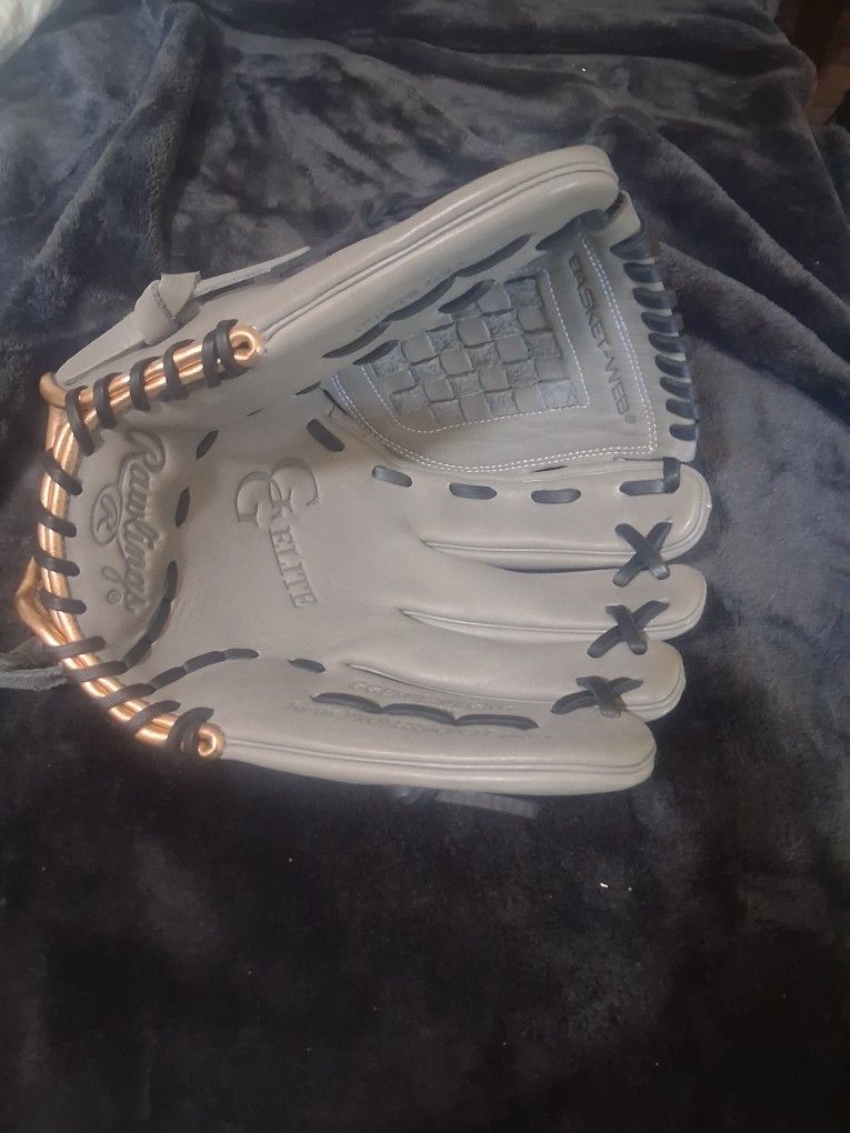 Rawlings Glove