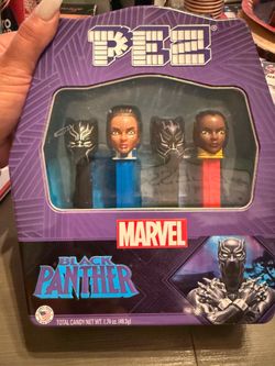 Pez Black Panther