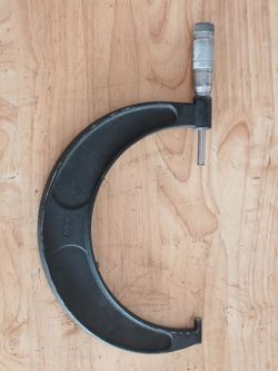 Brown and sharp 5-6 micrometers