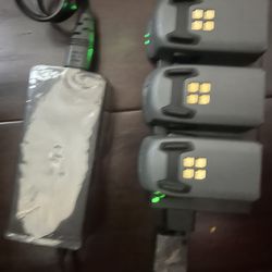 DJI Spark, Battery And Controller