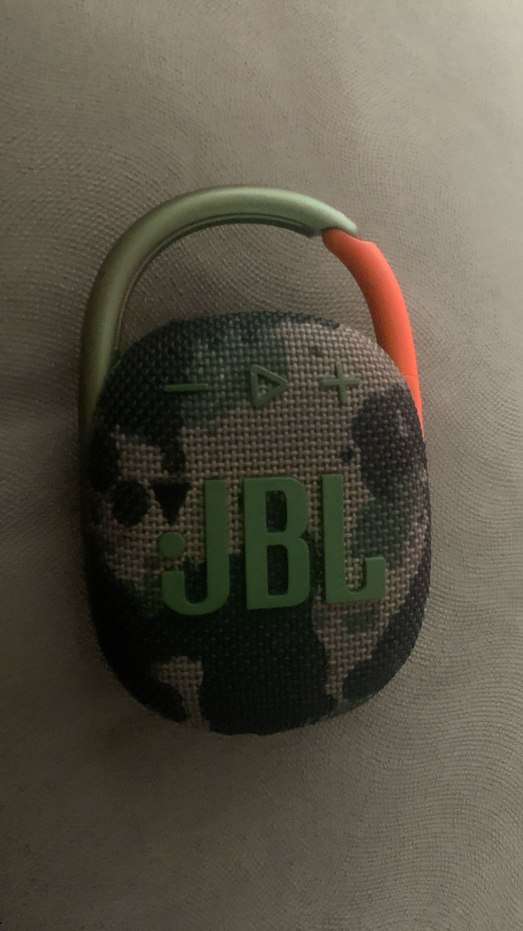 Jbl Clip Speaker Like New Very Loud