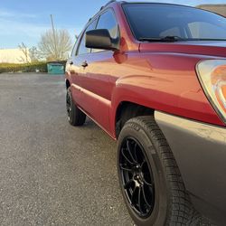 2007 KIA Sportage lx 4cyl AT