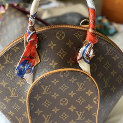 Authentic Louis Vuitton Bag