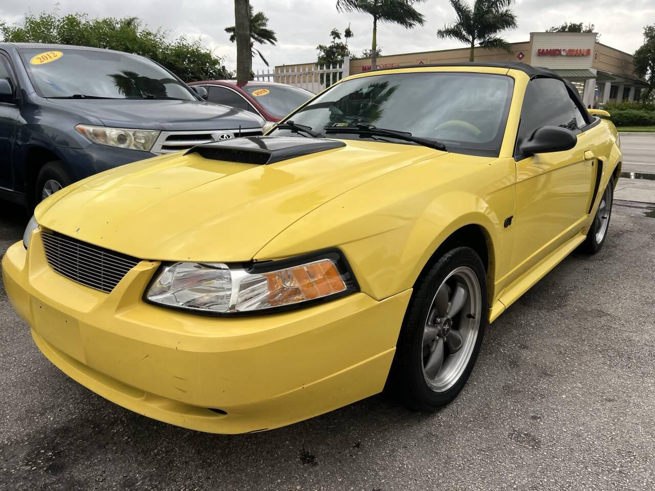 2003 Ford Mustang