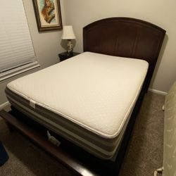 Mattress (Queen) - Beauty rest Greenmont plush