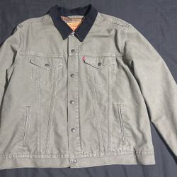 Olive Green Levi’s Jean Jacket