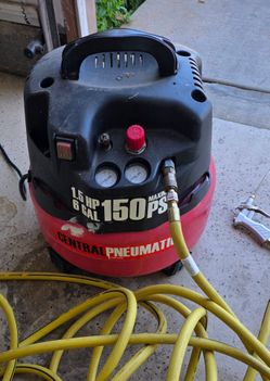 Air compressor