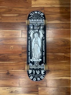 5BORO CINCO BARRIOS ENTIRE SKATEBOARD 8.25x32