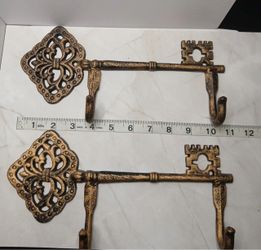 Decorative Key-Shaped Wall Hooks Set of 2