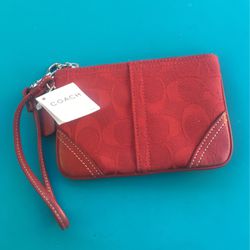 Brand New With Tag Signature Coach Red Wristlet Purse Bag