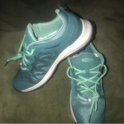 Keen Explore Vent Storm Marine Green US fem sz 6.5 / male sz 5 BRAND NEW