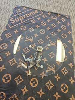 Frog Branch And Vine End 