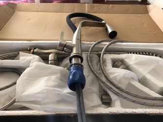 Kitchen/bath faucet