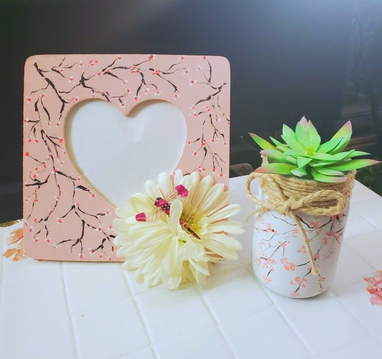 Photo Frame and Fauxe Socculent Set