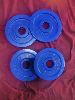 40LBs. 2" HOLE OLYMPIC PLATES. 4-10s 
11525 S HALSTED DUNKIN DONUTS/7111.S WESTERN WALGREENS 
40$  CASH ONLY AS IS