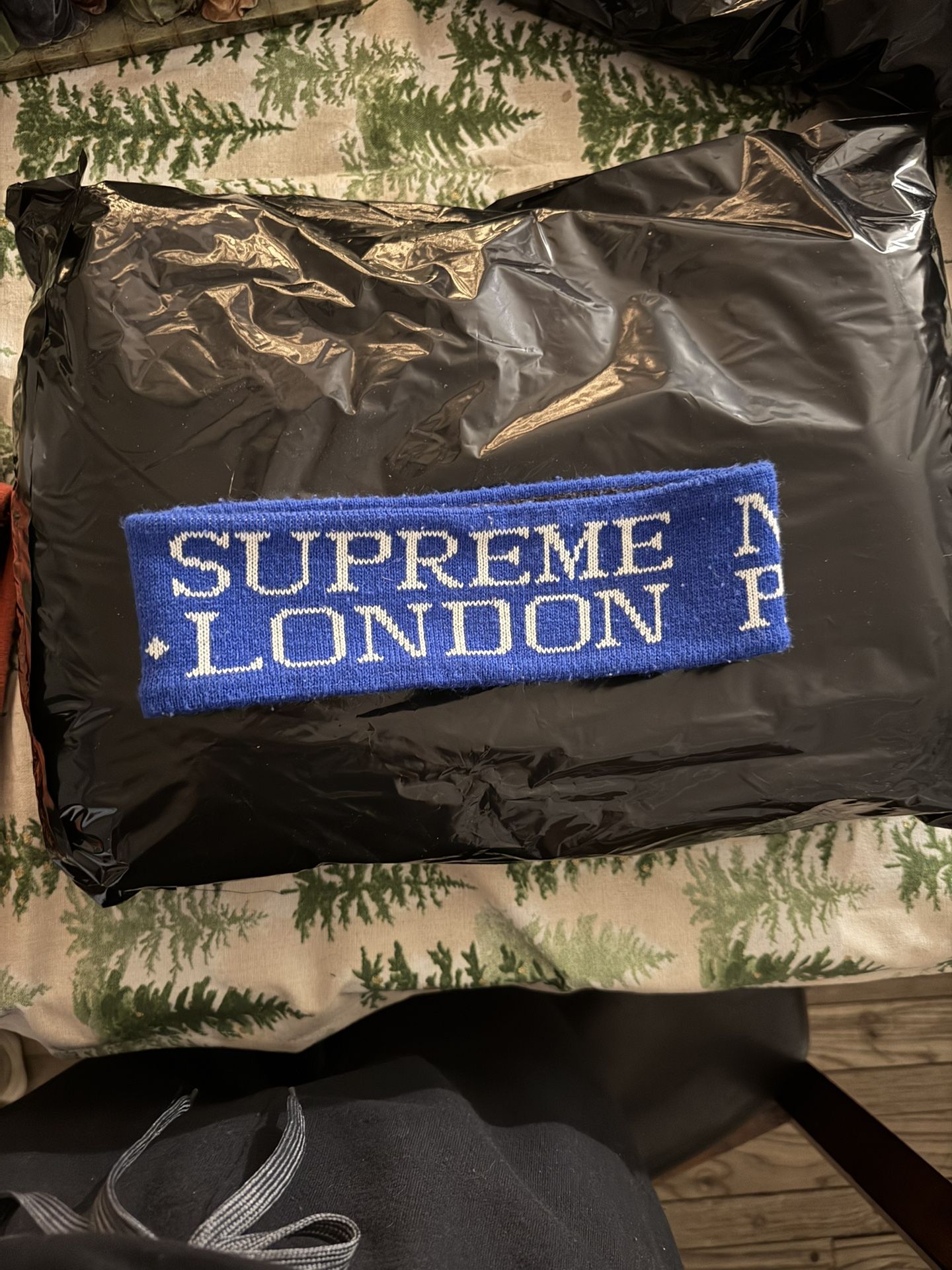 Supreme Headband