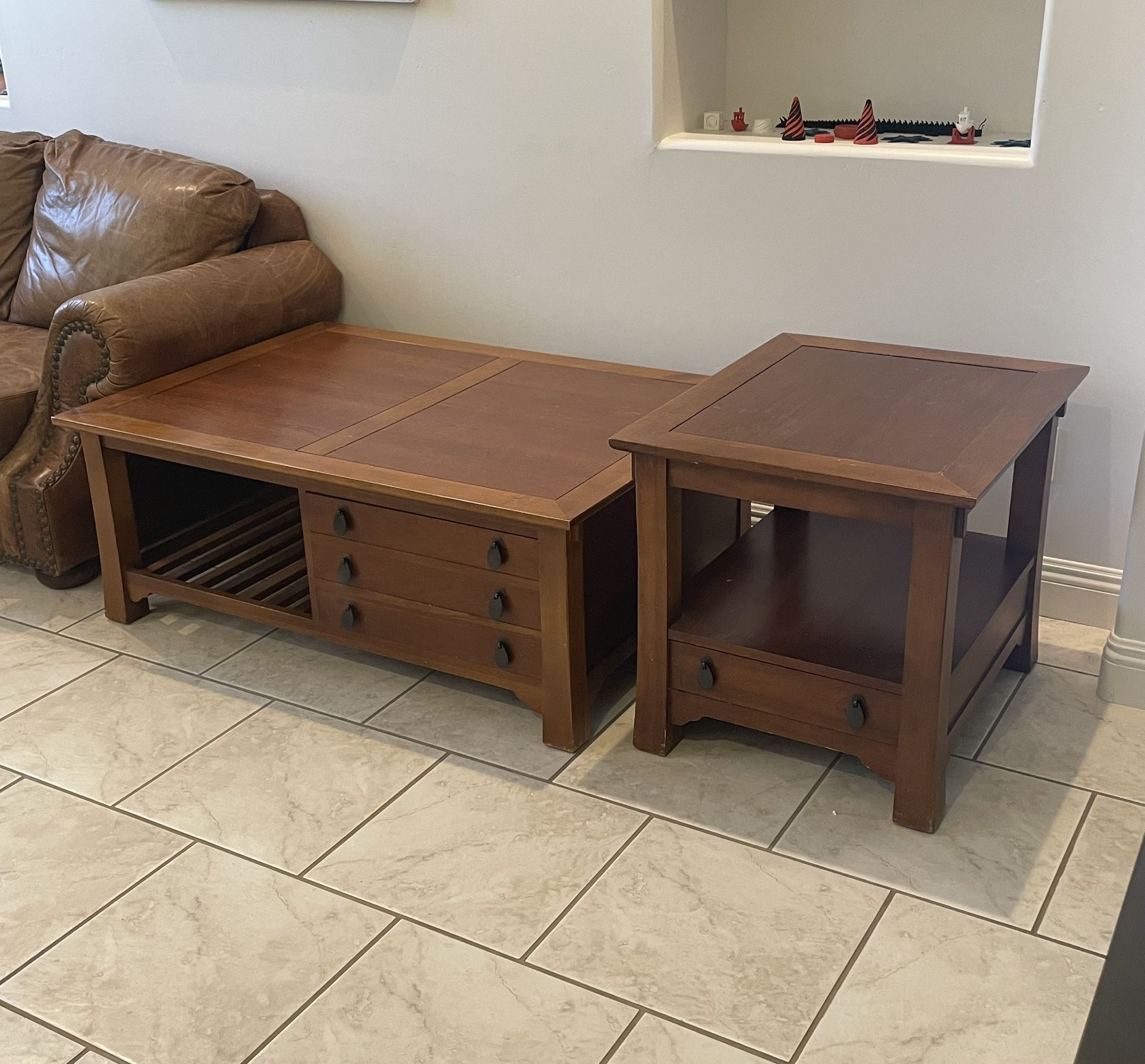 Coffee Table & End Table
