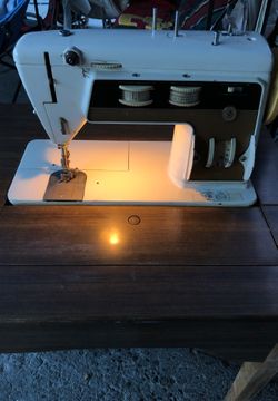 Singer Sewing machine