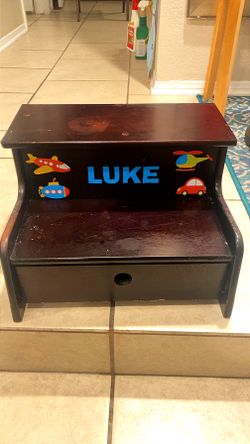 Wooden Step Stool With Storage