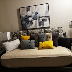  Daybed — Includes clean twin mattress, cushions, and floor cushions (used as back support, as shown in the photo). Excellent condition. Smoke-free, p